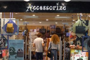 Фарбування ЛФМ від ColorClub Магазину &laquo;Accessorize&raquo;, ТЦ Європа, Одеса фото