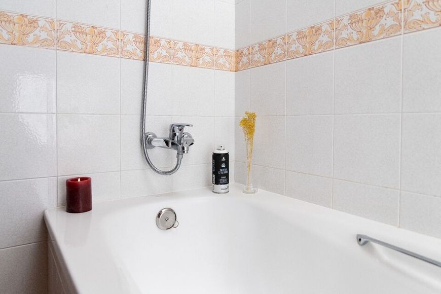 Аерозольна фарба MTN PRO Bathtub & Tile Paint біла, EX014PR0015, 400 мл 791282 фото